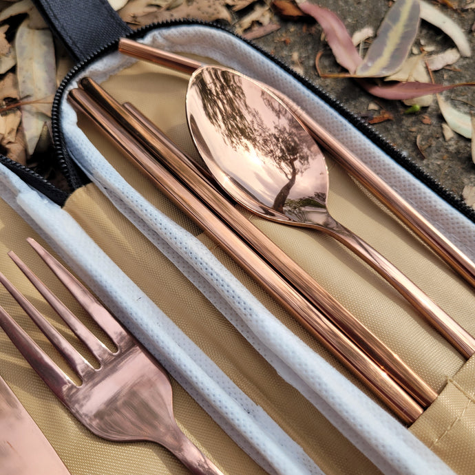 Stainless Steel Cutlery vs. Bamboo Cutlery - who wins?